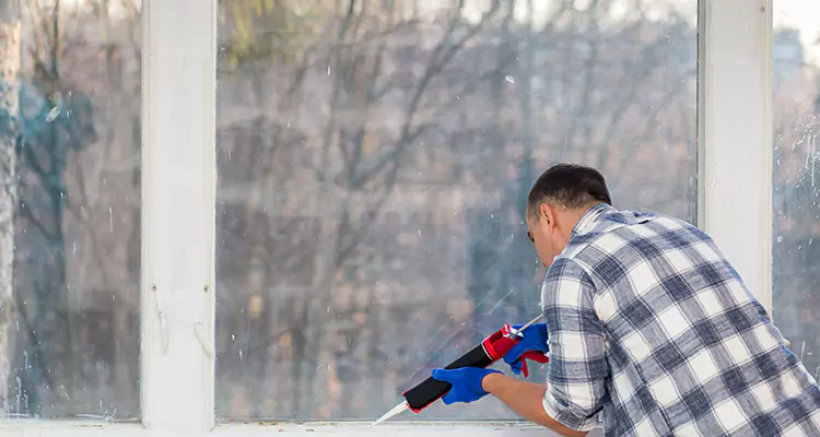 Quality Sliding Shower Door Repair for Closing Issues in Sunny Isles Beach, FL